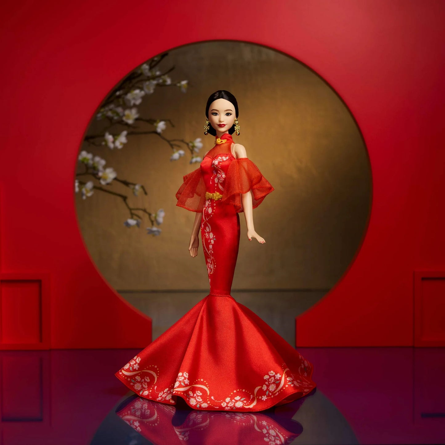 （Pre-Order)Barbie Signature Lunar New Year Barbie Doll Collectible with Qipao Dress & Golden Accessories